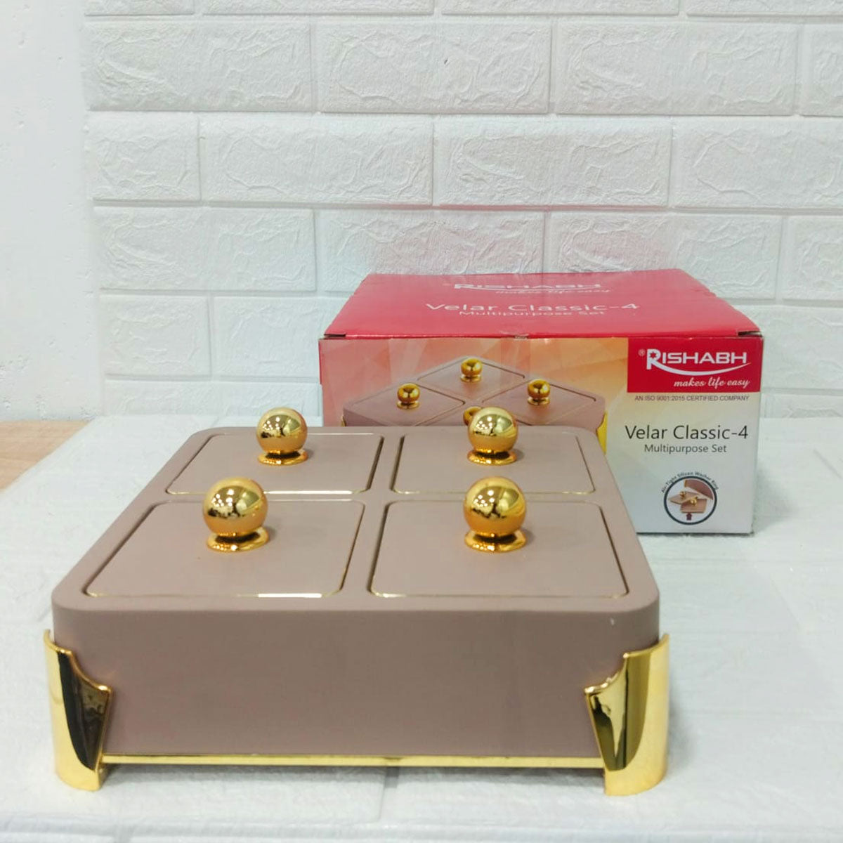 Rishabh Velar Classic-4 Multipurpose Serving Set with Golden Knobs