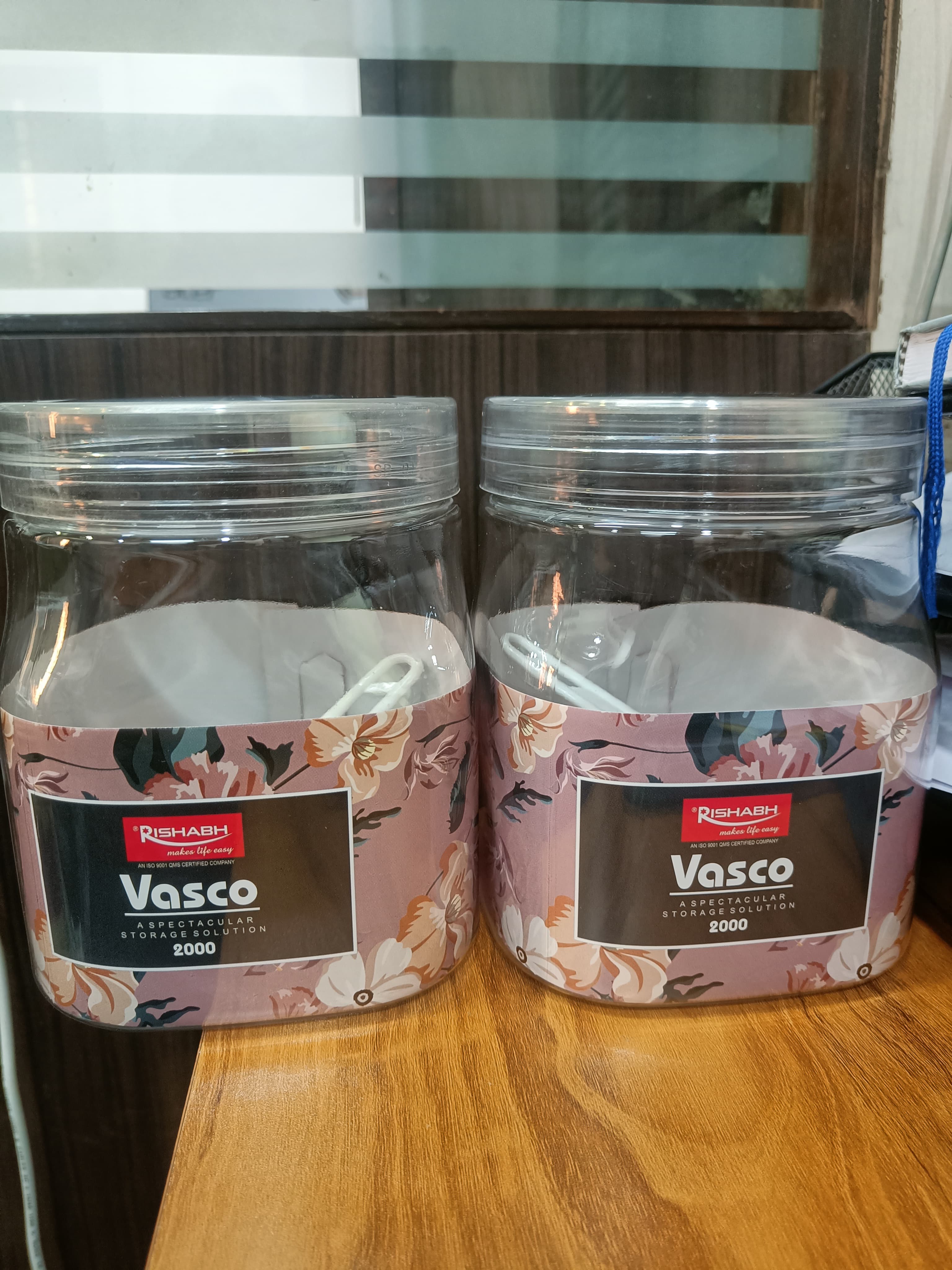 Rishabh Vasco 2000 stylish & Trendy Pet container 2pcs with Spoon