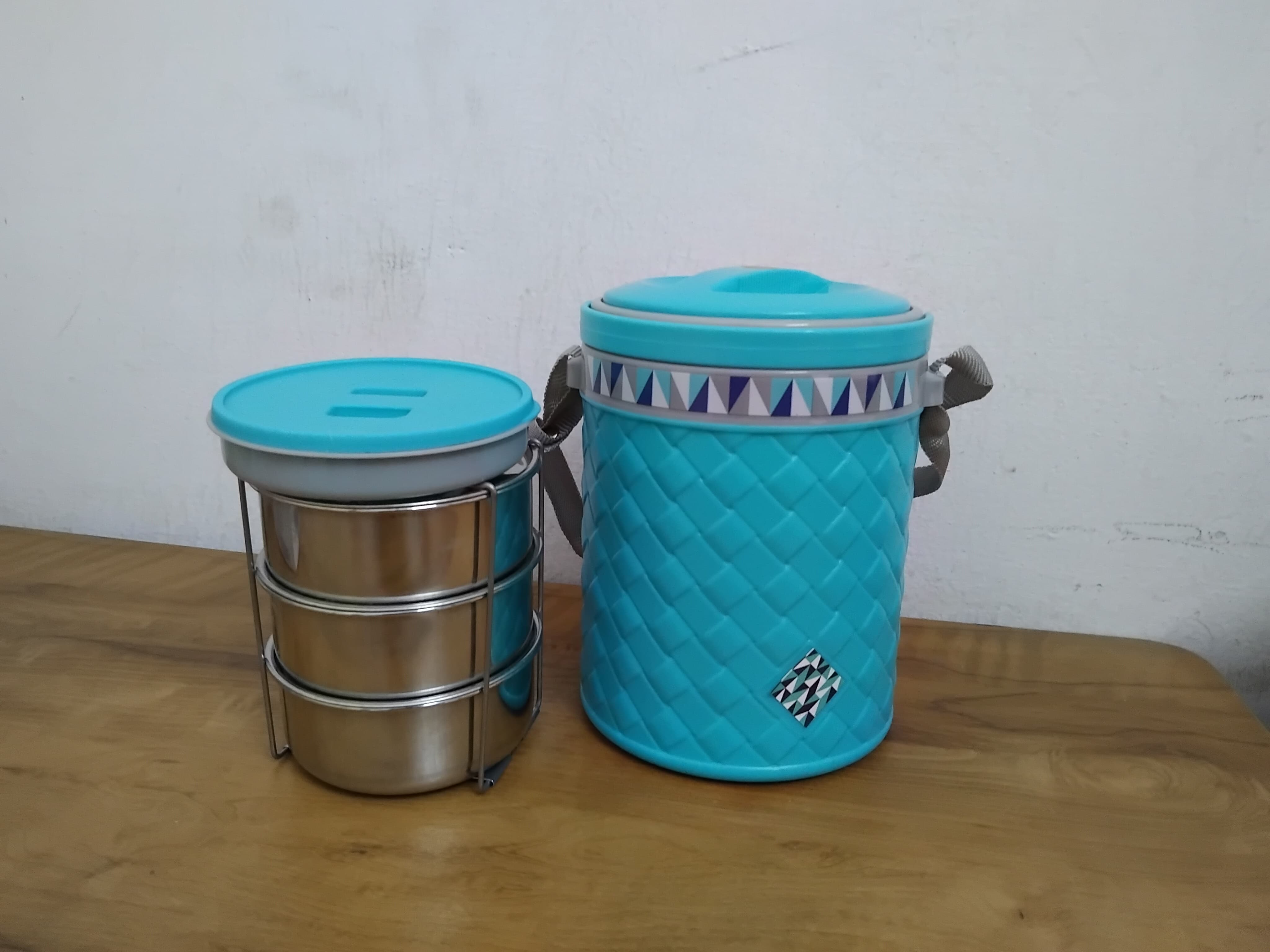 Rishabh Happy Meal 3 Lunch Box 3 SS Container Lunch Box